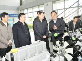 “智能制造”  助推365bet动力快速发展的新引擎—国家工信部刘利华副部长一行到公司调研